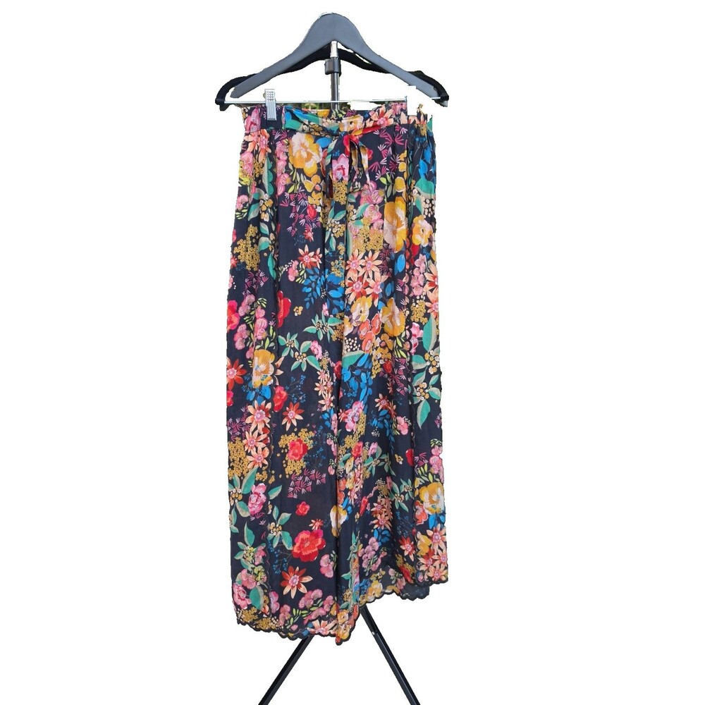 Johnny Was NWOT Floral Palazzo Pants M Wide Leg Scallop Hem Boho Maxi Resort